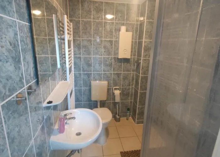 Fewo3-1 Zim-2 Einz Bett-2 Pers-kueche-dusche Wc Aparthotel 3*