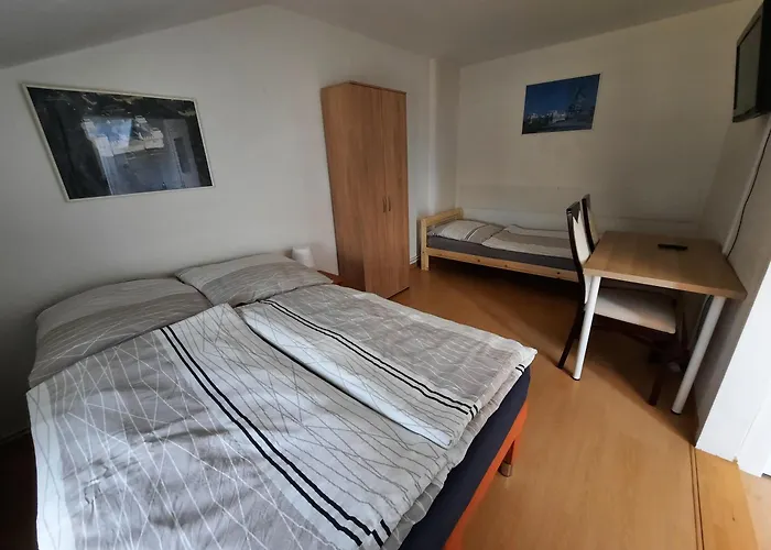 Aparthotel Fewo3-1 Zim-2 Einz Bett-2 Pers-kueche-dusche Wc